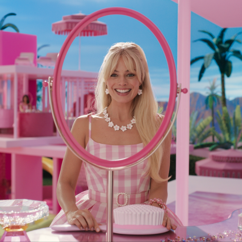 MOVIE NIGHT - BARBIE